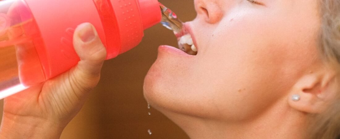 6 Benefits of Drinking Enough Water Every Day: How Proper Hydration Supports Your Body and Mind