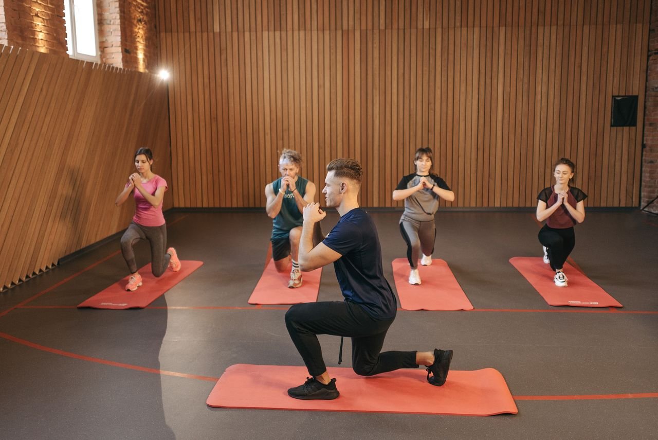 6 Best Exercises for Beginners to Improve Strength and Fitness